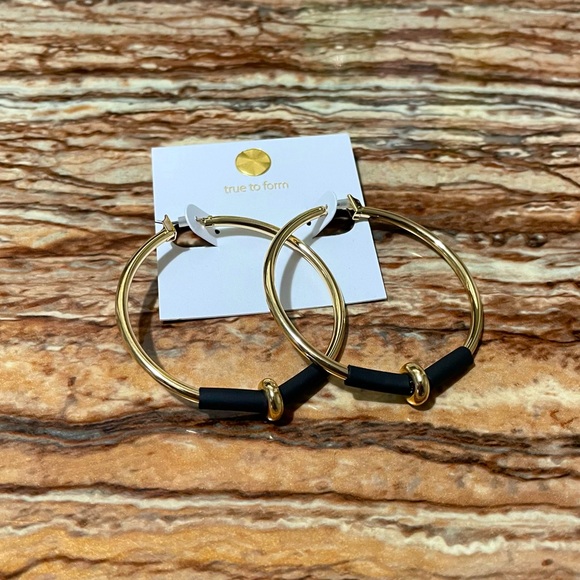 True To Form - Picture 11 of 14